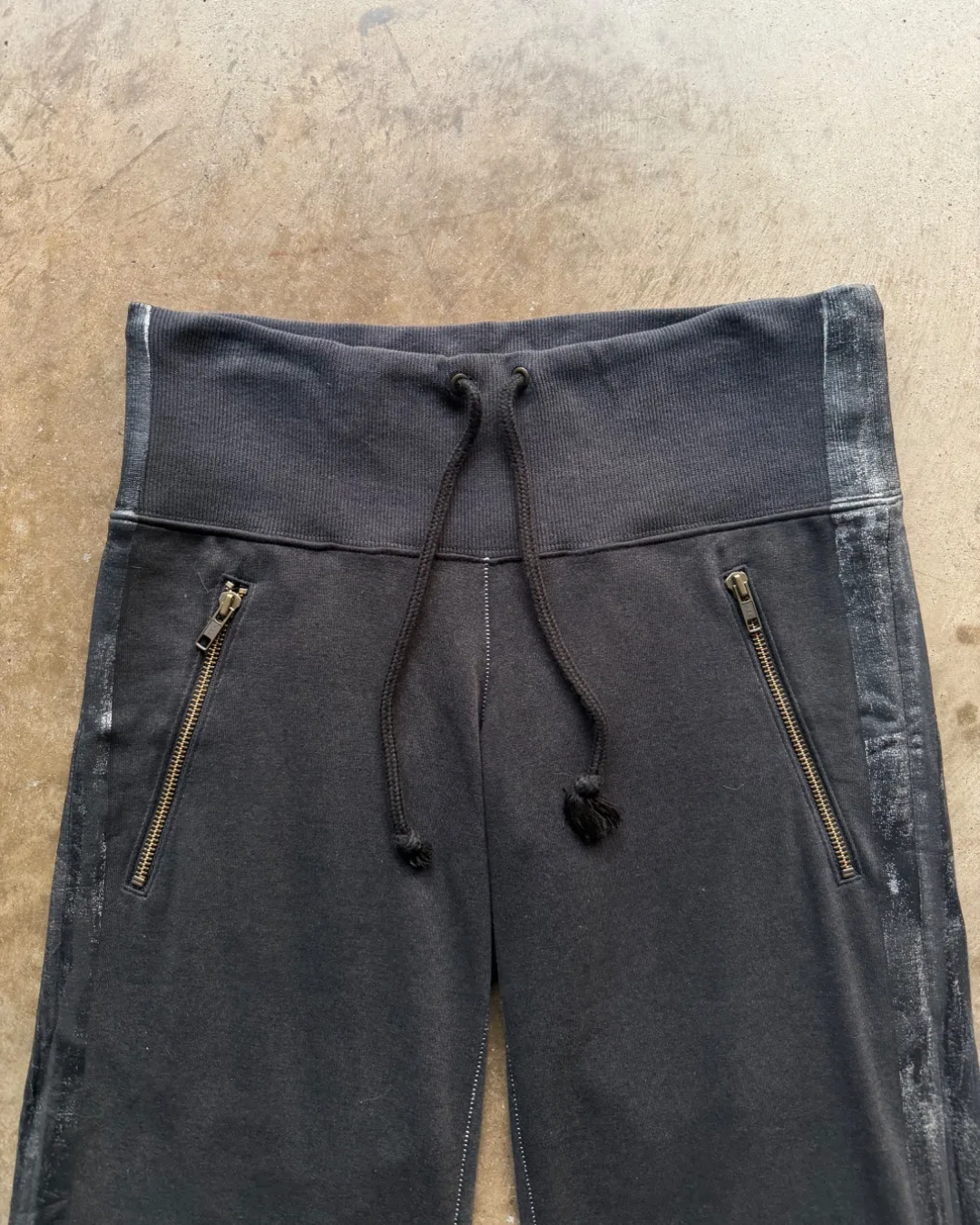 Le Grand Bleu (L.G.B.) Flared Boxer Sweats with Silver Coating — photo 3
