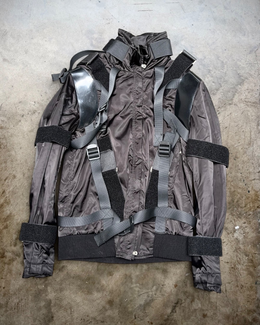 Dolce & Gabbana Fall/Winter 2003 Bondage Strap Jacket — photo 2